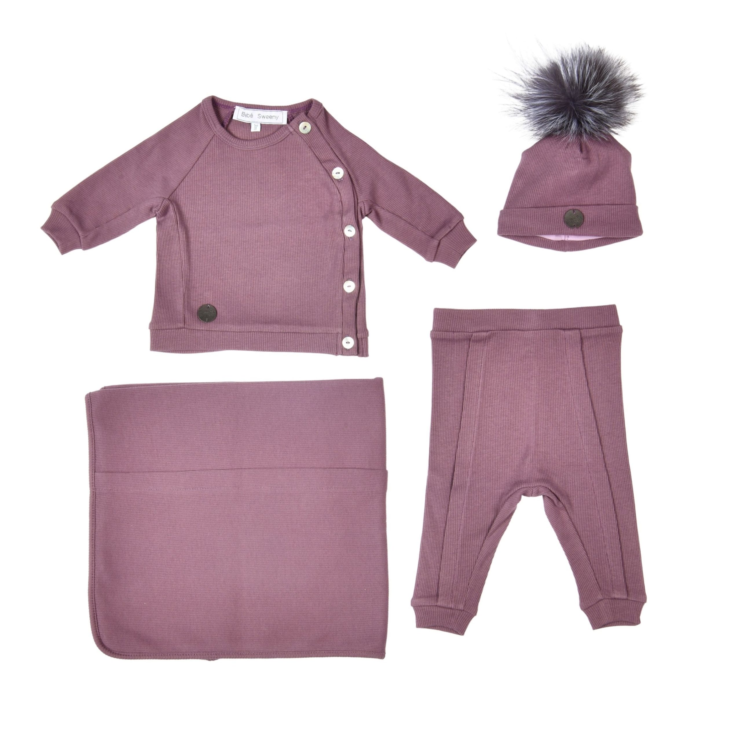 Lenny | Black Plum Personalised Baby Gift Set (5)